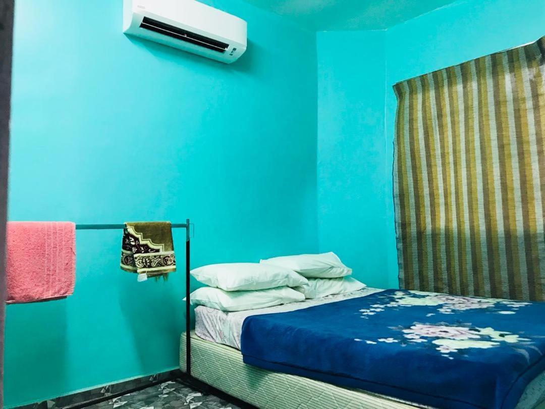 Homestay/Bilik Teluk Gading Kuala Rompin Exterior foto
